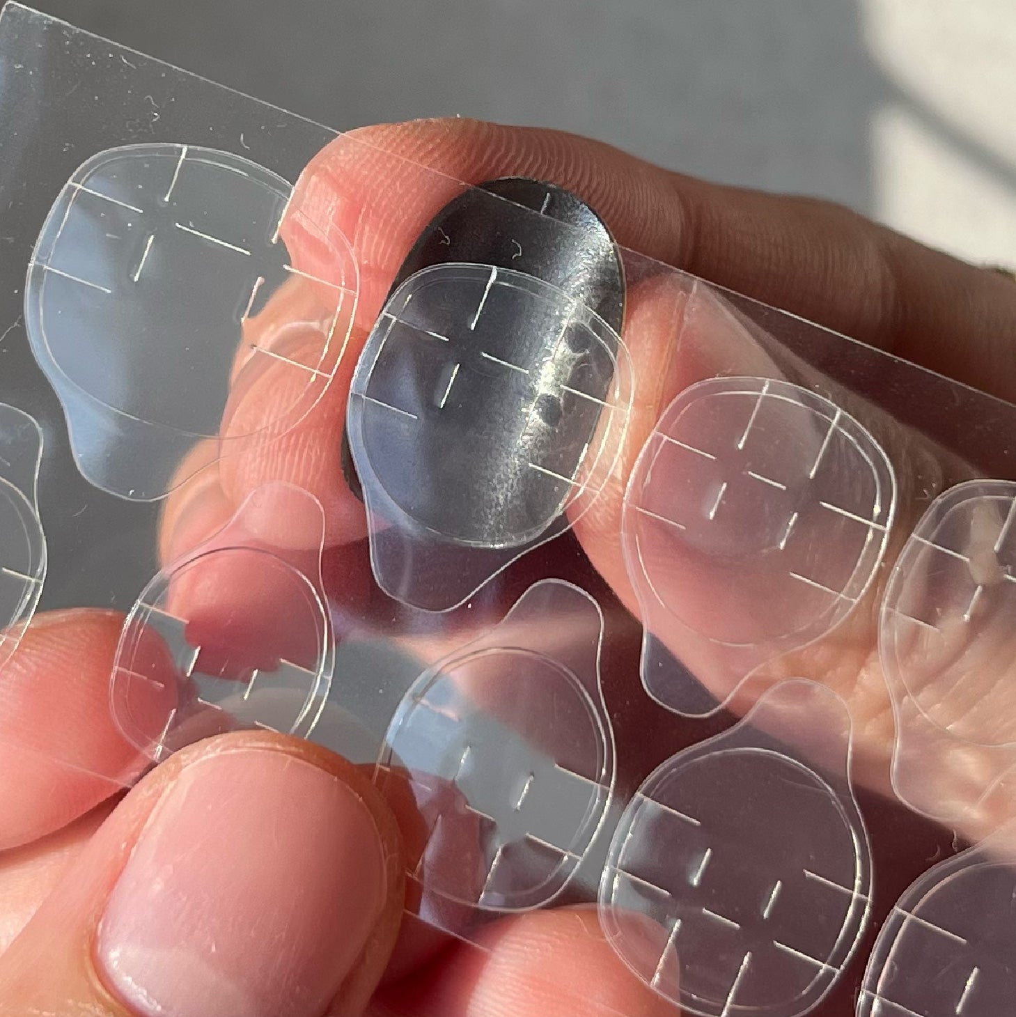 Re-feel Manicure Jelly Bond (Lem Kuku Tangan Pemakaian Ulang)