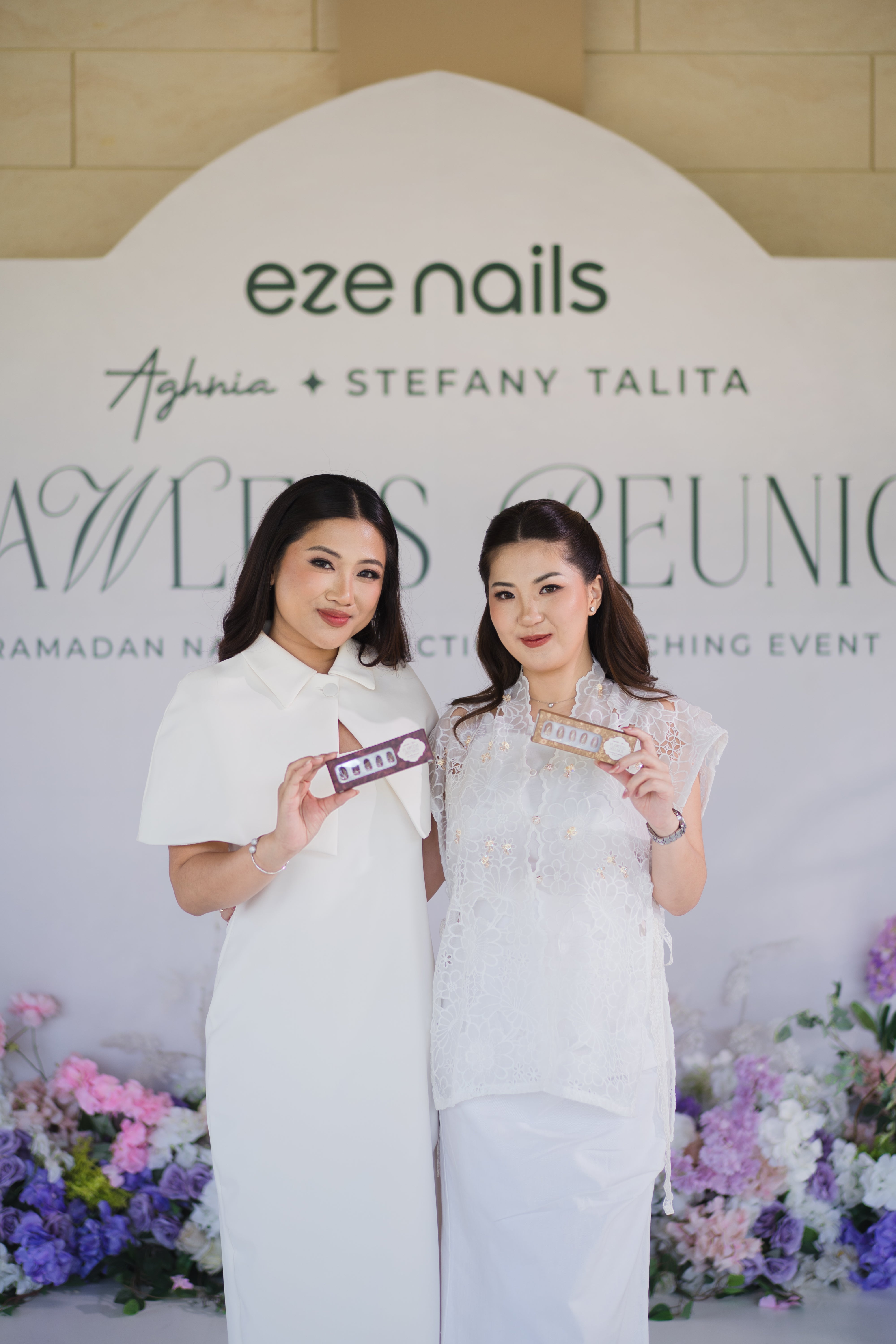 Eze Nails